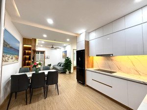 bán căn hộ biển nha trang view đẹp, ở ngay. căn 1222 toà oc2a mường thanh viễn triều