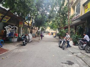 chính chủ bán cây quýt la khê 50m2 đường đôi 20m kinh doanh đỉnh