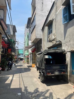 hxh sát mt trường chinh tân bình 83.7m2 2 tầng 4pn chỉ 6 tỷ nhỉnh