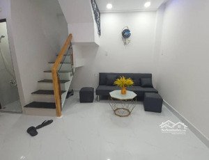 phú thọ hòa- nhà mới ở ngay - 2pn đủ công năng - hẻm sạch thoáng - nhỉnh 2 tỷ xíu