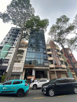 bán tòa nhà mặt tiền trần quang khải - dt: 8 x 23m - hầm + 6 tầng - giá bán: 67 tỷ tl