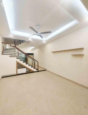 Bán nhà đẹp Hào Nam, Đống Đa, thang máy, ngõ thông thoáng, 45mx5t, 10.8 tỷ, 0985696268