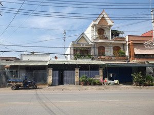 bán nhà mặt tiền đường lý thái tổ, nhơn trạch, đồng nai, giá 6,2 tỷ có thương lượng, dt 184,4 m2