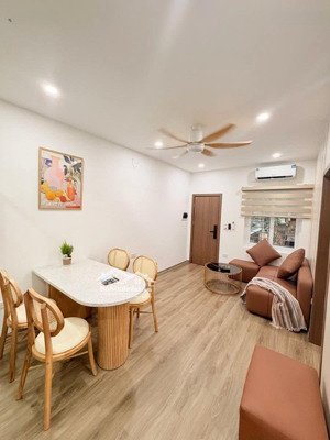 bán chtt đẹp phố phương mai 70m2 2 ngủ 2 wc sân rộng để xe - lô góc - ô tô - full nội thất 4 tỷ 98