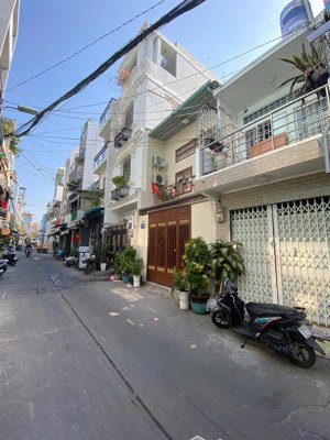 đường xe tải thông 36m2 ông ích khiêm - lãnh binh thăng