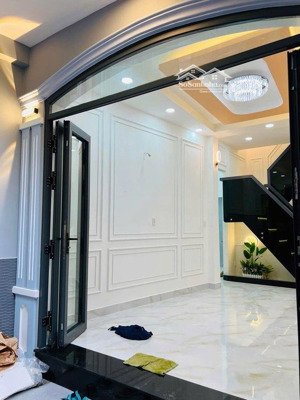 cần bán - ngang khủng 5m nở hậu 5.5m - hẻm ba gác - đoàn văn bơ - chỉ 4.25 tỷ