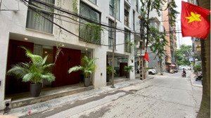 hồ ngọc khánh kim mã mặt tiền 10m 95 tỷ ô tô tránh xây tòa đẳng cấp