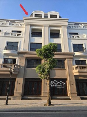 bán shophouse 5 tầng vinhomes chỉ từ 3tỷ9