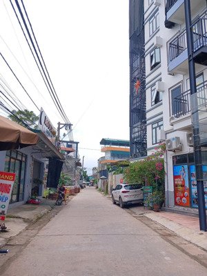 duy nhất 1 lô 1,2 tỷ bình yên, thạch thất gần đại học quốc gia và cnc hòa lạc sinh viên đông