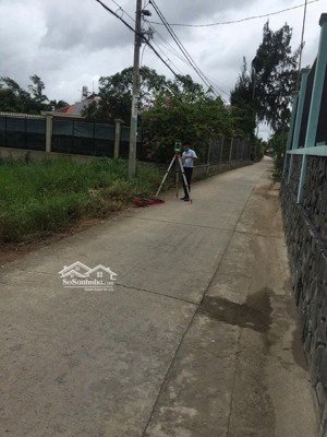 bán đất tại xã bình chánh 4,3 tỷ bớt lộc dt 310 m2 6x51 đường o tô shr công chứng ngay kdc hiện hữu