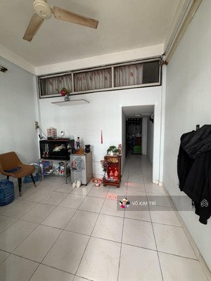 quận 11 cc lạc long quân 40m lầu 1 sát đầm sen shr giá 2,35tỷ