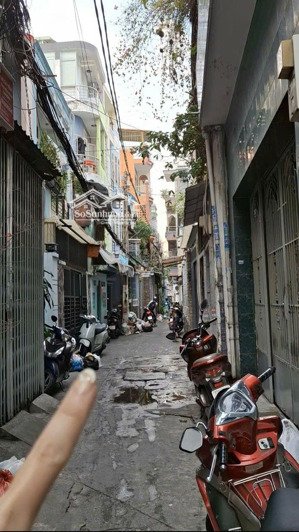 bán nhà quận 10. đường vĩnh viễn. hẻm thẳng 1 trục. 7 tỷ 2.