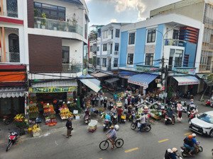 bán nhà 2 mt kinh doanh đối diện cổng chợ mới hoà diệu, đường 10m5 lê đình thám