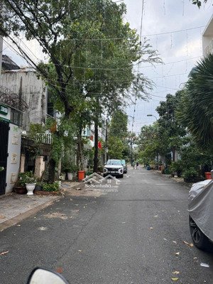 18 triệu 1 tháng cho thuê nhà đường số khu phố 6 hiệp bình chánh thủ đức.đối diện gigamal pvđ