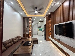 bán nhà xây 5 tầng gần phố minh khai giá 8,5 tỷ