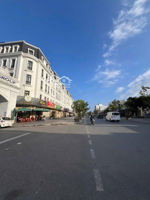 hàng vip bán đất tặng nhà cấp 4 mặt đường máng nước đối diện dãy shophouse hoàng huy, an đồng