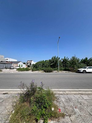 105m2 mặt đường máng nước tại vân tra, an đồng giá 8 tỷ