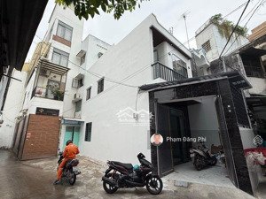 nhà căn góc ko lộ giới ngay chợ gò vấp - đh cn4 - khu ẩm thực nguyễn thái sơn - nguyễn văn nghi