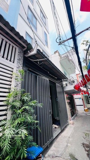 nhà 4 tầng 2 mặt tiền lê văn lương, quận 7 ngang 4.3m giá 7.3 tỷ