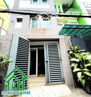 chỉ 8,7 tỷ trung tâm tân phú gần nhà thờ tân hương - hẻm ô tô ngủ trong nhà gần mặt tiền 76m