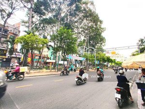 nhà nát tiện xây mới - phạm viết chánh - quận 1. tặng gpxd 5 tầng. ngay vòng xoay lý thái tổ - ntmk