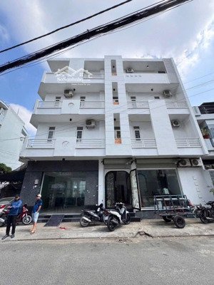 (lưu ý xem nha sau 11h giúp e)
gia 9ty9 giam lộc 5x15) (
2 mặt tiền hẻm 10m thông kinh doanh quận