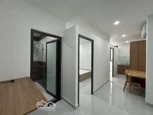 siêu phẩm 2pn 1wc mới 100% - nội thất cao cấp - thang máy - giữ qua tết - gần vạn hạnh mall q10