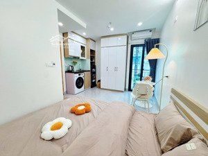 cho thuê ccmn thành công, xây mới 100%, nhà sát phố, máy giặt riêng, thang máy, giờ giấc tự do 26m