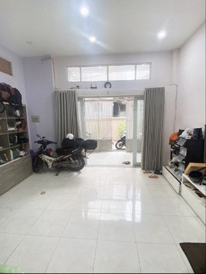 khu bành văn trân - dt 62m2 - ngang gần 5m - 2 tầng - 6.x tỷ