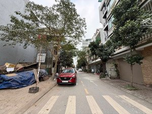 giá đầu tư. bán đất đấu giá thạch bàn long biên. ô tô tránh, vỉa hè. dt: 40m2, mt = hậu: 4m