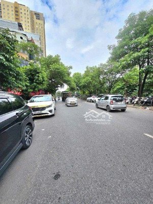 tòa văn phòng mặt phố tú mỡ, cầu giấy -53m -8 tầng thang máy - mặt tiền 5m -vị trí vip kinh doanh