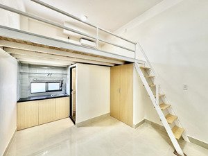 phòng gác lửng thoáng, tiện nghi gần sân bay tân sơn nhất