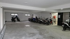 bán tòa căn hộ 5 tầng mt ngô cao lãng, dt 200, ngang 10m. gồm 15 phòng, view trực diện biển sơn trà