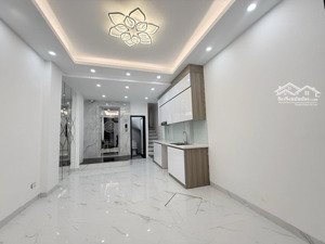 nhà đẹp phú thượng 6 tầng thang máy ở ngay nhỉnh 8 tỷ vị trí đẹp trung tâm phú thượng
