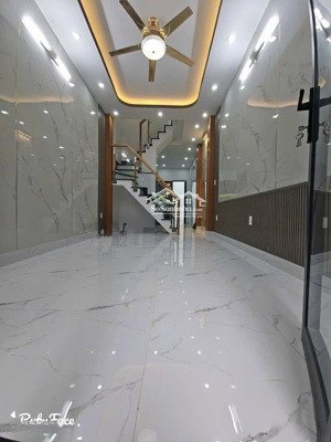 hẻm xe hơi tân hoà đông, quận 6, nhà đẹp 40m2, 3 phòng ngủ chỉ 5 tỷ 2