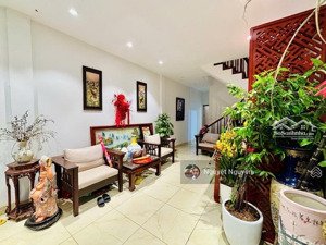 phân lô ô tô- vị trí hiếm nhà bán - đẹp ở luôn- dân trí cao