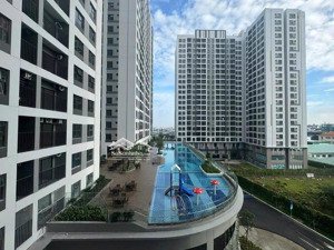 đầu năm bán nhanh căn 1pn+1 giá 3ty4 lh xem nhà trong tết