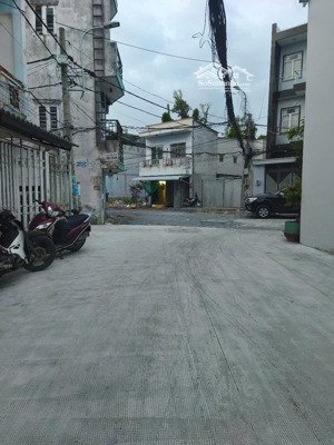 bán nhà bán nhà 3 tầng - dt: 90m2 - giá 6,1tỷ - đường lê văn lương - nhơn đức - nhà bè dt: 5m x 19m