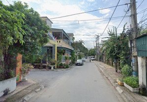 bán cắt lỗ lại lô mặt phố lê văn hưu sầm sơn vì không có nhu cầu xây dựng