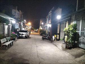 ngộp lắm rồi giảm mạnh 350t từ 2,76ty xuống còn 2,41ty a chị phải rất rất nhanh mới kịp ạ