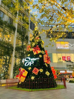 chuyển chỗ ở, gia đình tôi cần bán gấp căn góc 4 ngủ duy nhất tại iph xuân thủy