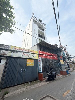 căn góc 2 mặt tiền nhà 5 tầng btct 1 trệt 4 lầu (5 tầng) công năng: 4 phòng ngủ 6 wc bình tân 9 tỷ