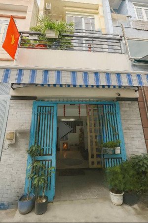 bình trị đông, bình tân - 64m2 - hẻm 4m sạch, an ninh - 5pn - đang có dòng tiền cho thuê - sổ vuông