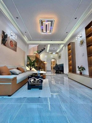 hxh 8m đ.số 12 bình hưng hòa ,bình tân (giáp tân phú)