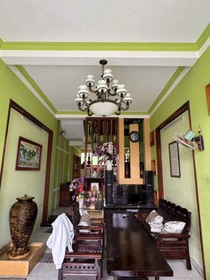 gấp gấp, bán nhà giá tốt 105 m2, 4,1x27, bà điểm, hóc môn, 3 tang, chỉ 4.3 tỷ còn tl