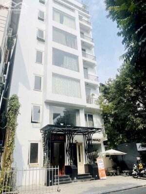 Nhà đẹp mặt phố Âu Cơ, Tây Hồ, vị trí vip, quy hoạch ổn định, 165mx8t, 150 tỷ, 0985696268