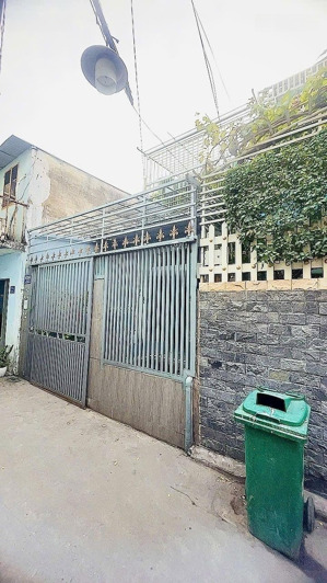 hẻm 3m - đường tân quý - tân phú - 82m2 - 2tầng - 5tỷ99.,tl