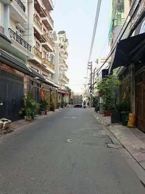 hẻm 6m xe hơi tới nhà 5 tầng hiện đại 56m - gần aeon mall bình tân.