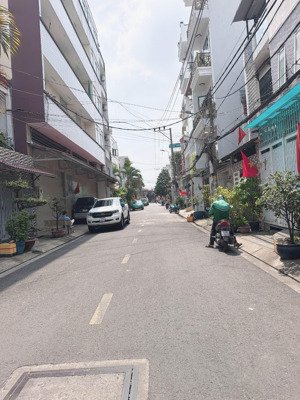 bán nhà thoại ngọc hầu đường rộng thông thoáng 4x28.5m