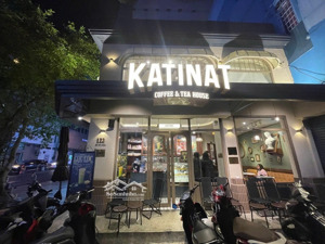 góc 2 mặt tiền bùi thị xuân + tôn thất tùng quận 1 - dt: 8x10m - 2 tầng - hđt: 100tr - giá 32 tỷ